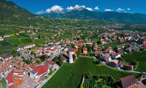 Luftfoto von Algund bei Meran