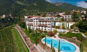 Flugaufnahme: Hotel Rimmele, Dorf Tirol