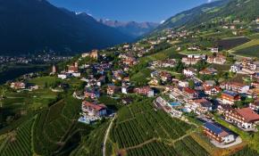 Luftfoto: Schenna, Südtirol